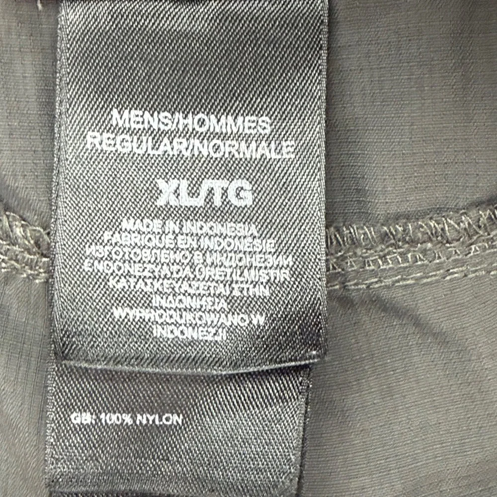 The North Face Cargo‎ Shorts Mens XL Grey Nylon Ripstop Hiking Outdoor 2080